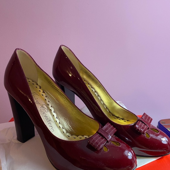 Juicy Couture Patent Ballet Pump Heels 👠 - Picture 2 of 11